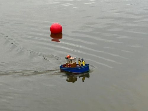 Christmas-Cracker-2025-9